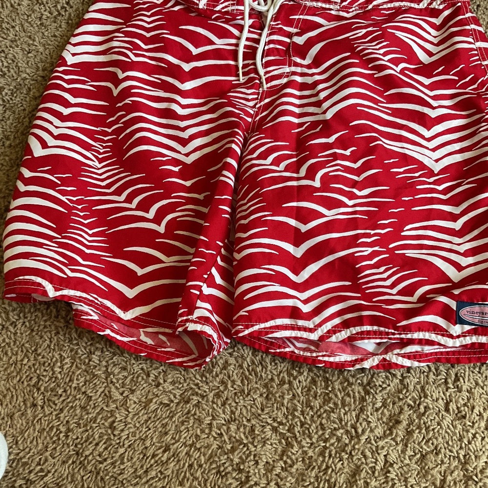 Vineyard Vines boardshorts
